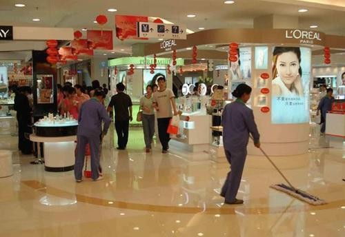 专业开荒保洁服务 打造深圳别墅与厂房的洁净新起点